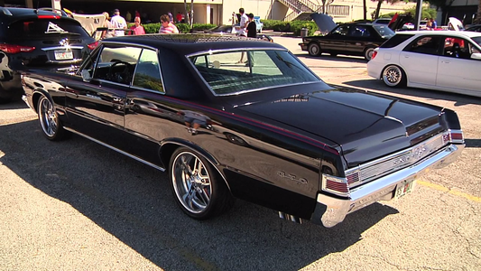 Want To See A 1965 Pontiac GTO With Over 520 Horsepower? Yes, You Do.